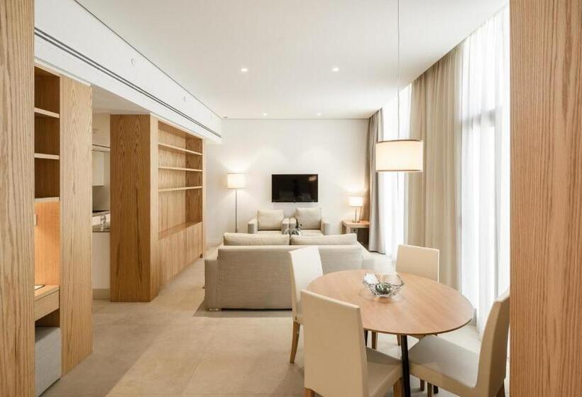 小型豪华套房, Delta Hotel Apartments