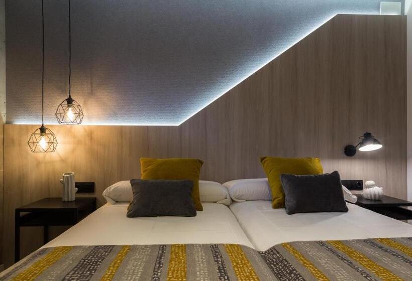 חדר סטנדרט, Onyarbi