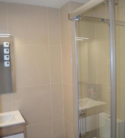 חדר סטנדרט, Onyarbi