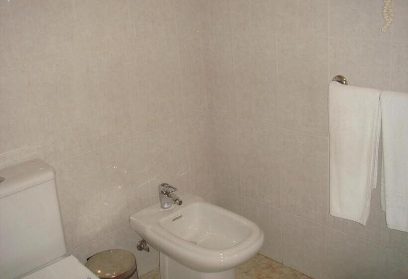 Quarto Triplo Estandar, Payro