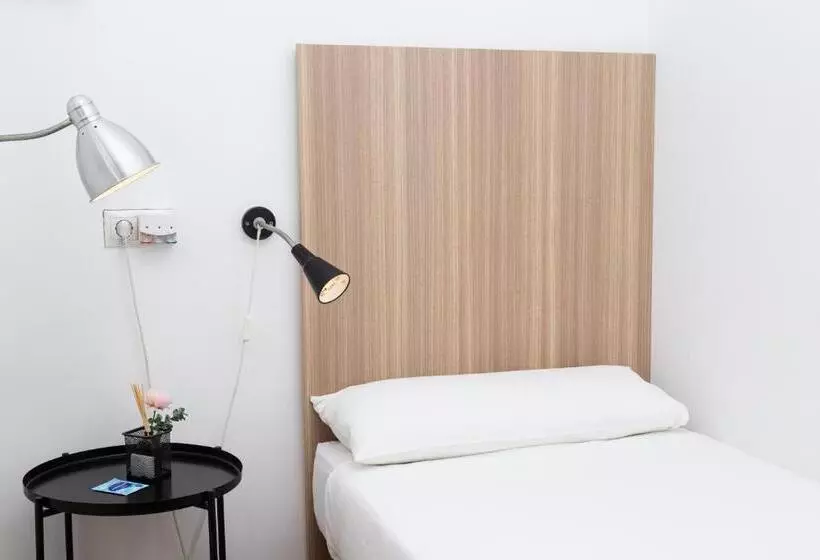 اتاق استاندارد یک نفره, Hostal Siesta & Go Nuevos Ministerios