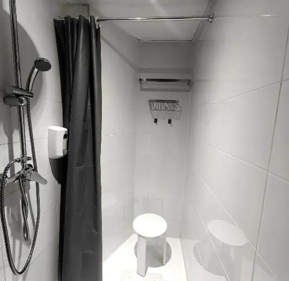 اتاق استاندارد, Hostal Siesta & Go Nuevos Ministerios