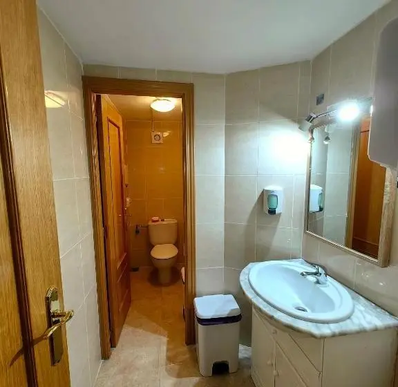 اتاق استاندارد, Hostal Siesta & Go Nuevos Ministerios