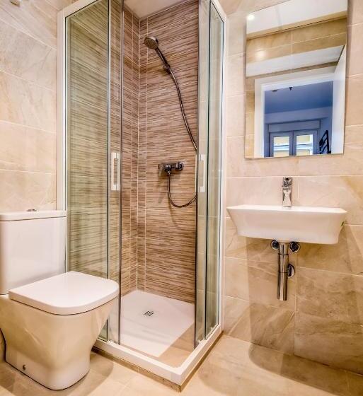 اتاق استاندارد چهار تخته, Hostel A2c