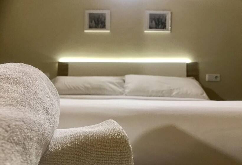 اتاق استاندارد, Apartamentos Giuliano