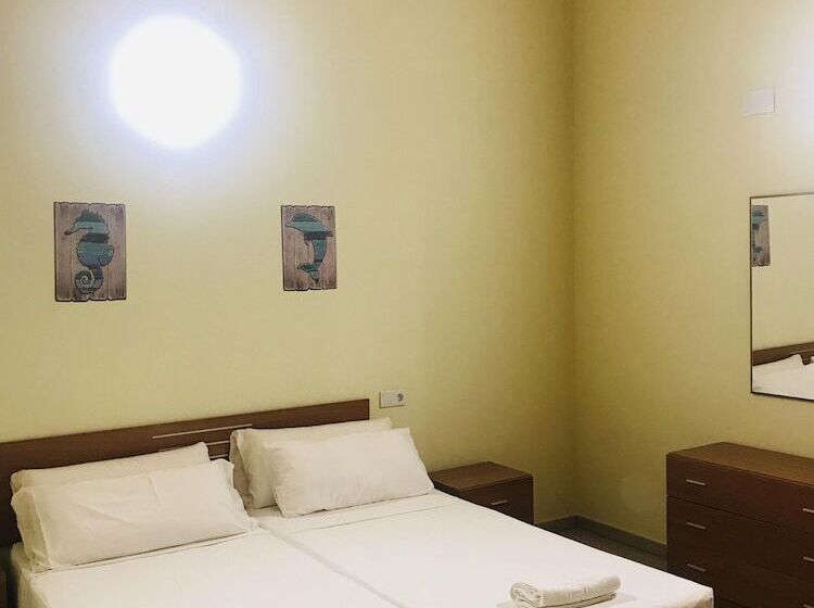 آپارتمان 1 خوابه, Apartamentos Giuliano