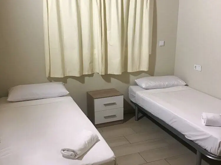 آپارتمان 2 خوابه, Apartamentos Giuliano