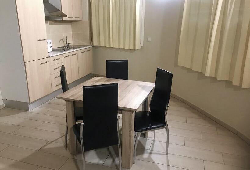 آپارتمان 2 خوابه, Apartamentos Giuliano