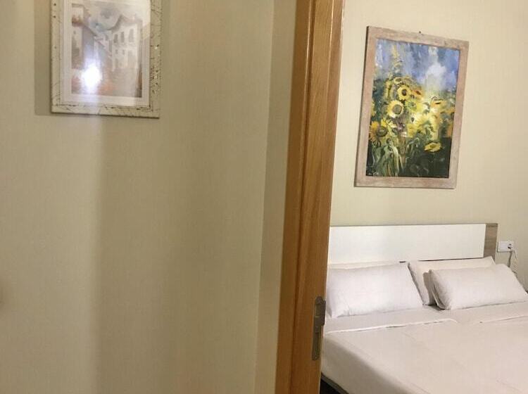 آپارتمان 2 خوابه, Apartamentos Giuliano