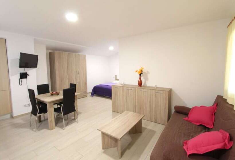 اتاق استاندارد, Apartamentos Giuliano