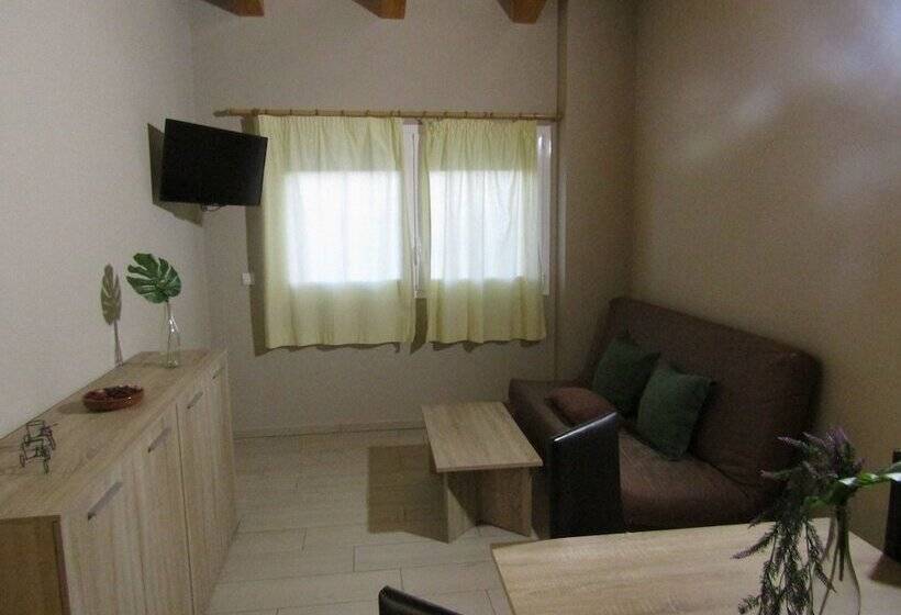 آپارتمان 1 خوابه, Apartamentos Giuliano