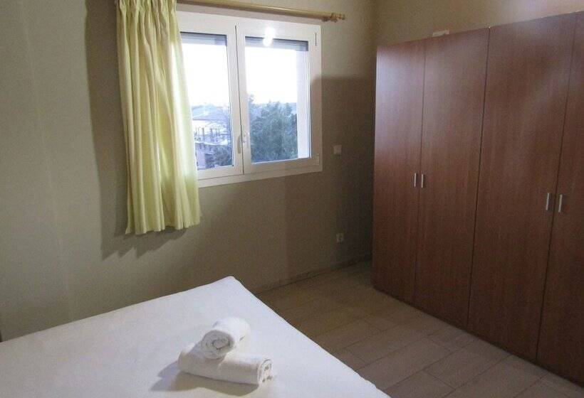 آپارتمان 1 خوابه, Apartamentos Giuliano