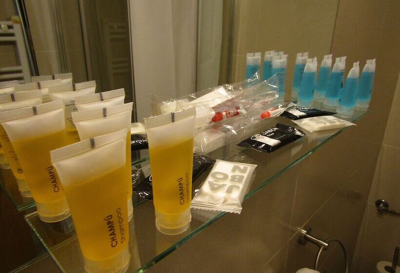 آپارتمان 2 خوابه, Apartamentos Giuliano