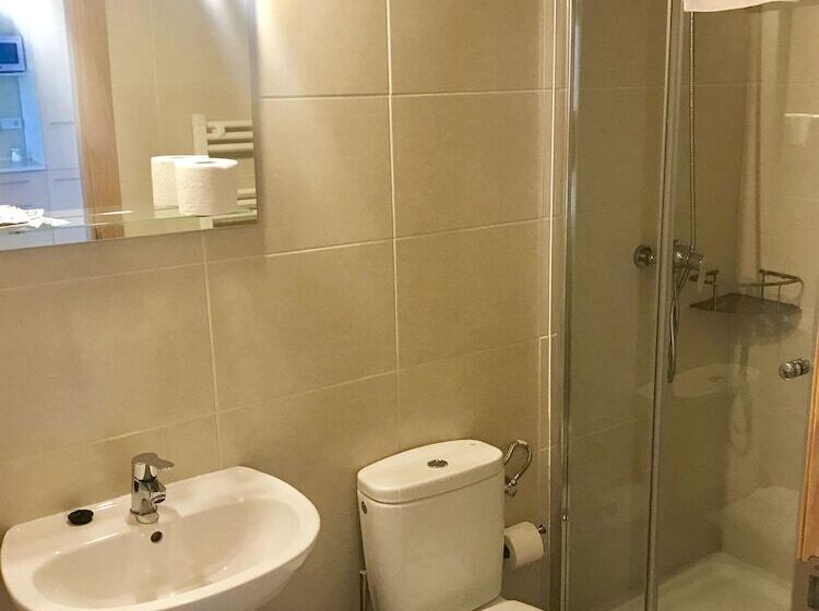 آپارتمان 2 خوابه, Apartamentos Giuliano