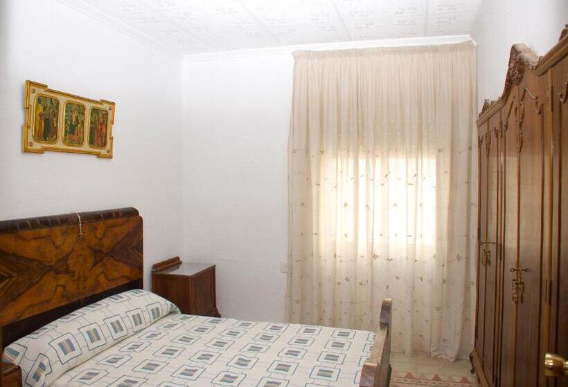 Standard room with outdoor bath, Casa Marifina