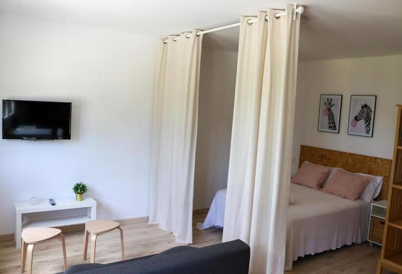 استودیوی استاندارد, Casal Do Crego