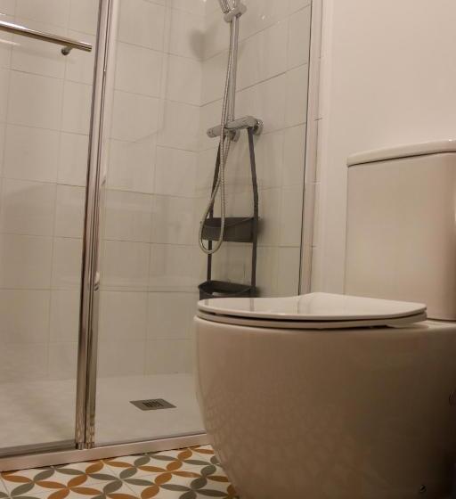 استودیوی استاندارد با چشمانداز دریا, Casal Do Crego