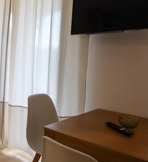 استودیوی استاندارد با چشمانداز دریا, Casal Do Crego