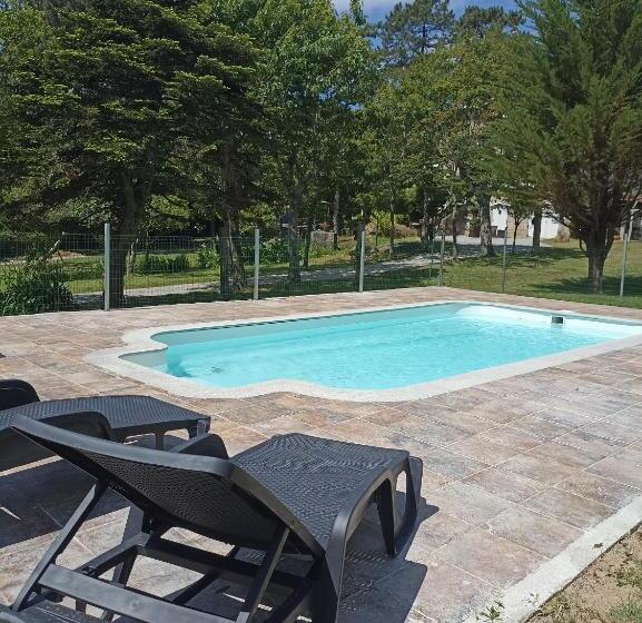 خانه 1 خوابه, Casal Do Crego