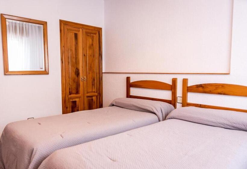 스탠다드 룸, Hostal Restaurante Ventasierra