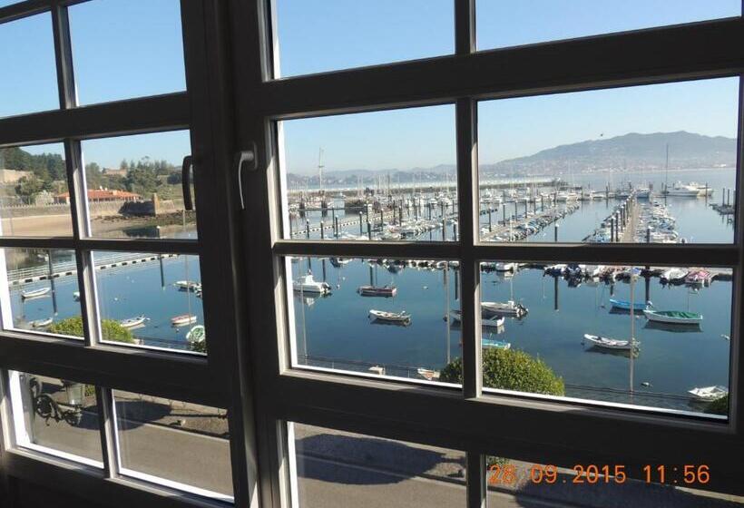 غرفة قياسية مطلّة علي البحر, Pensión El Mosquito