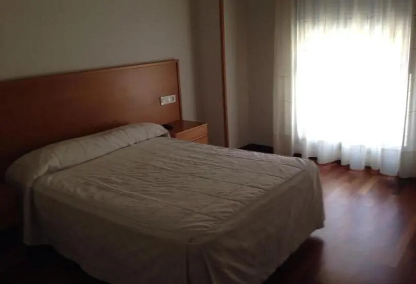 スタンダードルーム, Hostal El Poligono