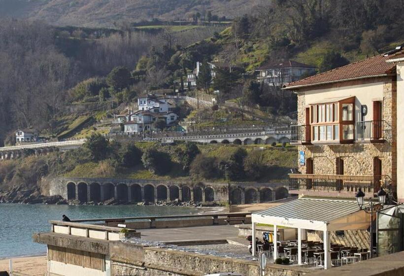 Номер Стандарт Вид на Море, Katrapona