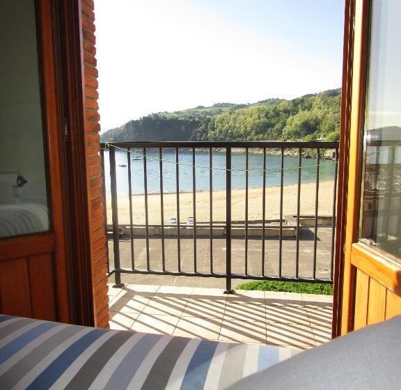 Номер Стандарт Вид на Море, Katrapona