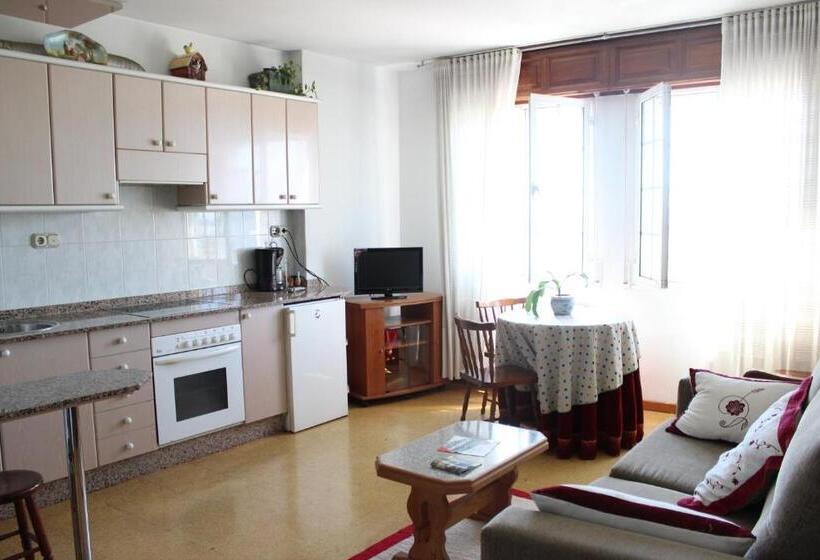 اتاق استاندارد, A Traíña