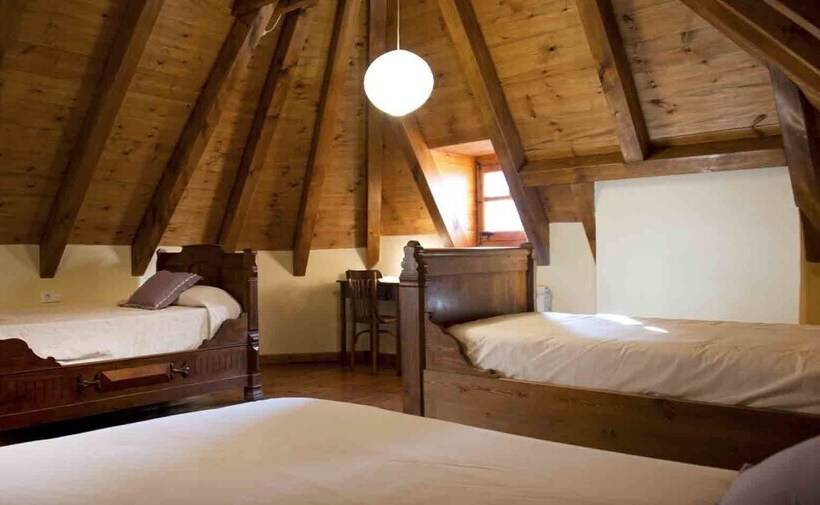 חדר משפחתי, Casa Helipa