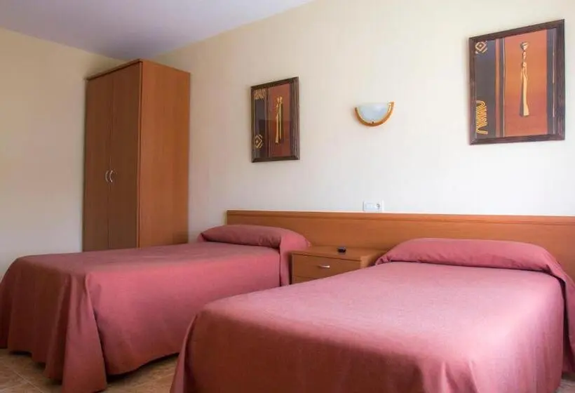 スタンダードルーム, Hostal Restaurante María Victoria