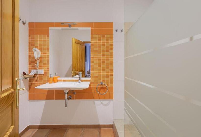 غرفة كلاسيكية ثلاثية, Mas Ribas Turismo Rural