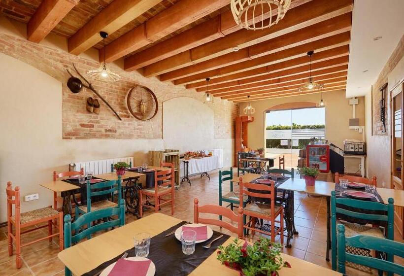 غرفة قياسية ثلاثية مطلة علي الحديقة, Mas Ribas Turismo Rural