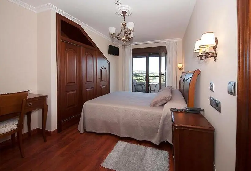 スタンダードルーム, Pensión Residencia A Cruzán