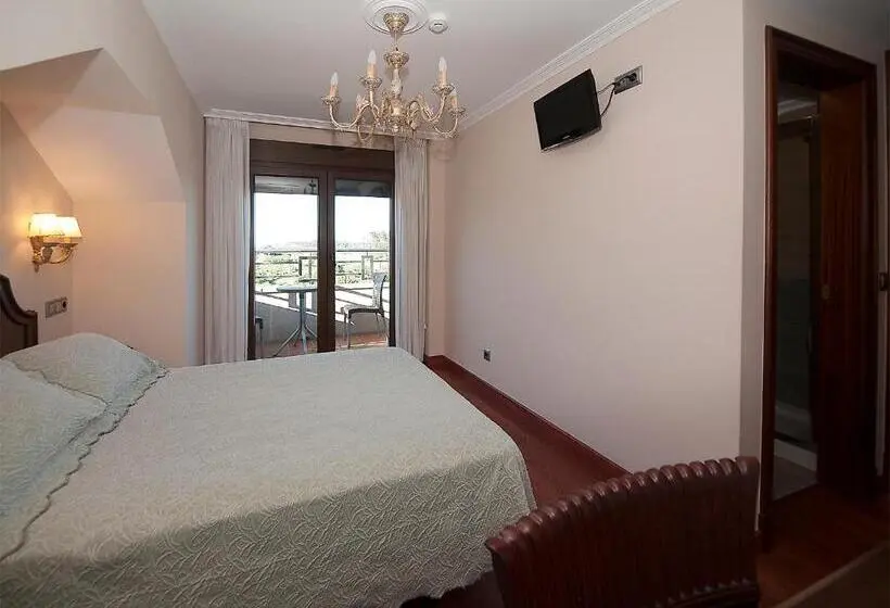 スタンダードシングルルーム, Pensión Residencia A Cruzán