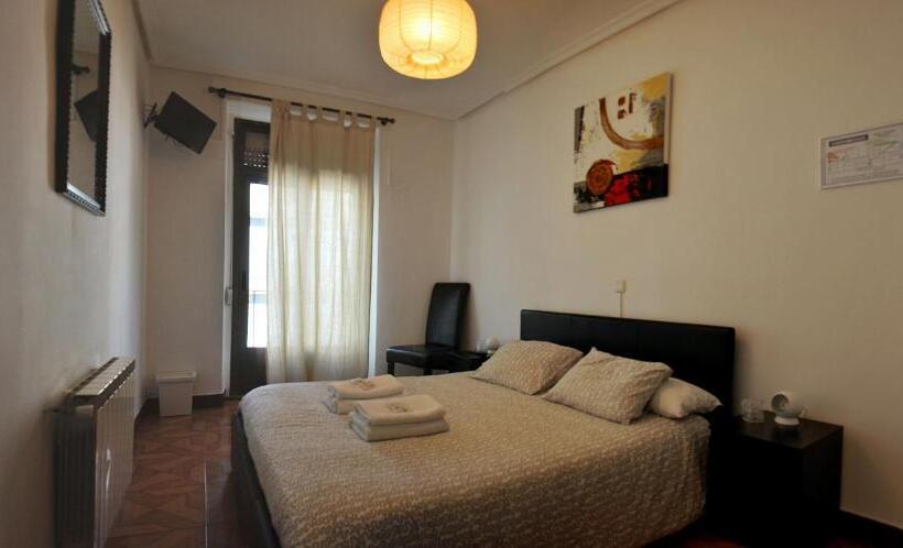 Standard room with outdoor bath, Pension Aristizabal