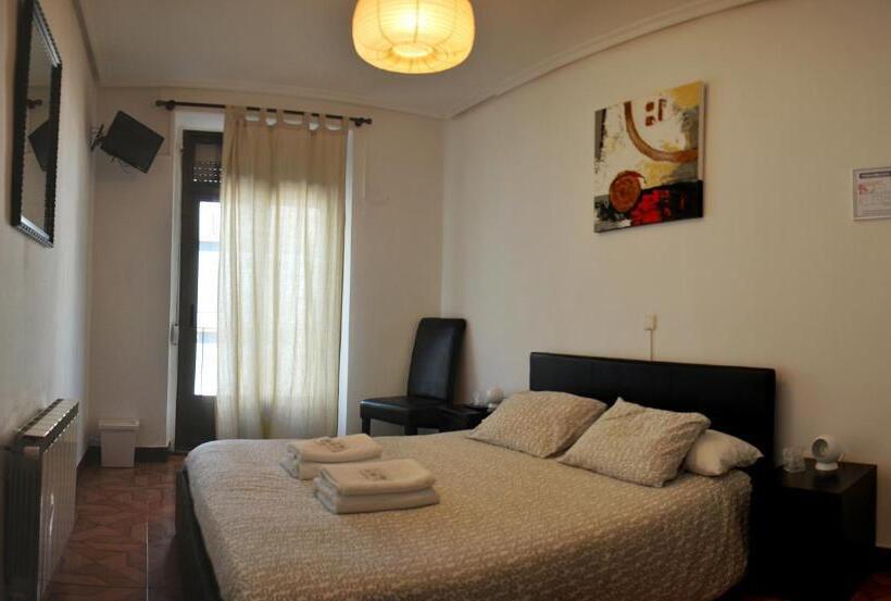 Standard room with outdoor bath, Pension Aristizabal