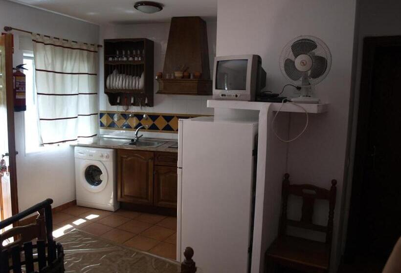 Апартаменты 2 Спальни, Apartamentos Arroyo Parrilla