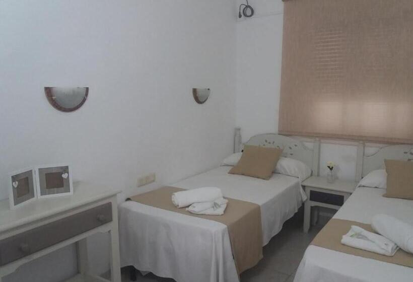 스탠다드 룸 공동 욕실, Hospederia Islasol