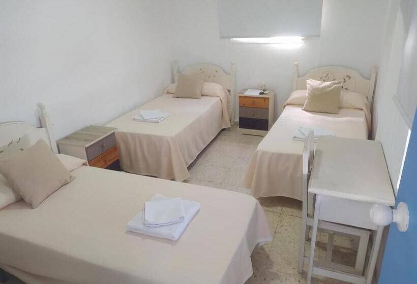 스탠다드 트리플 룸(3인실) 외부 욕실, Hospederia Islasol