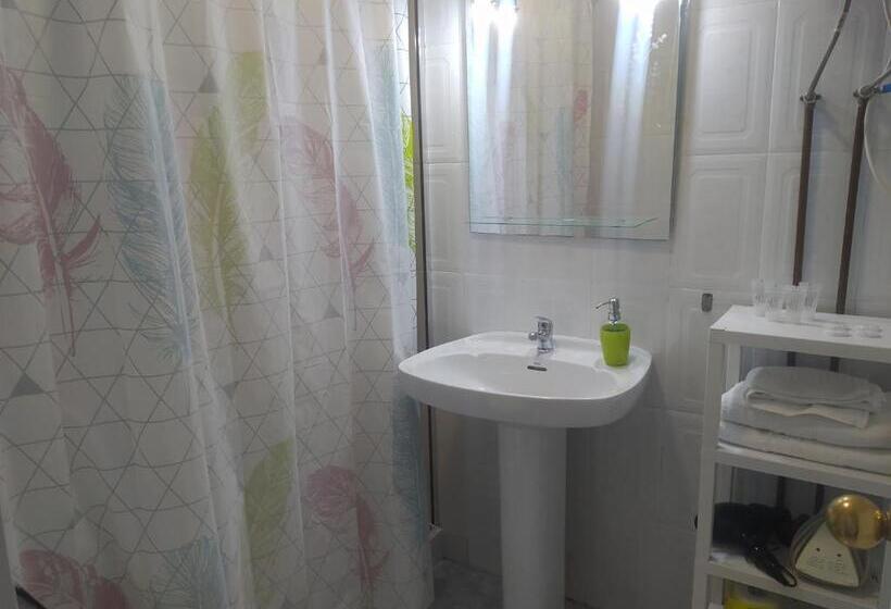 패밀리 룸, Hospederia Islasol