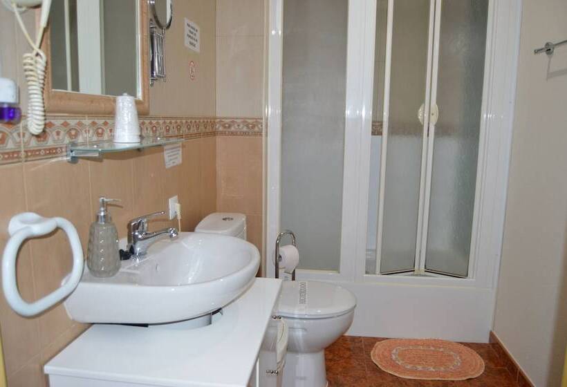 스탠다드 룸, Hostal Carrizo