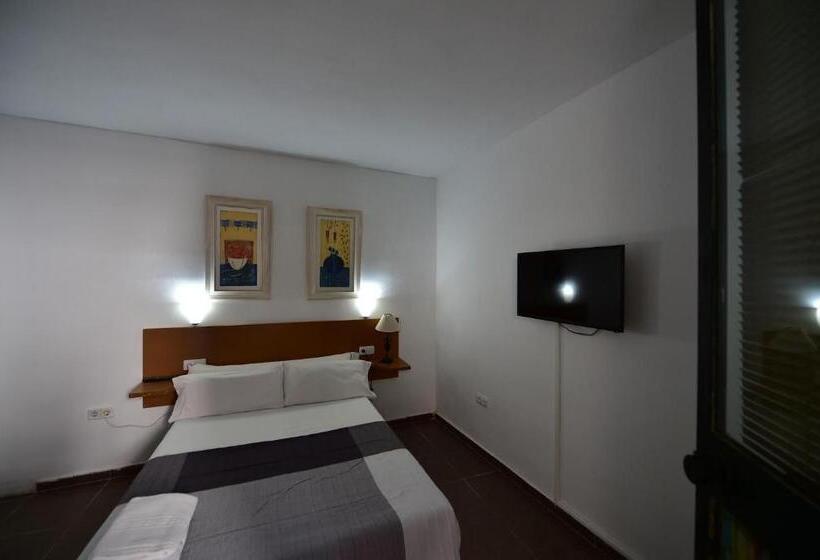Quarto Estandar para Deficientes Físicos, Sant Pere Apartment