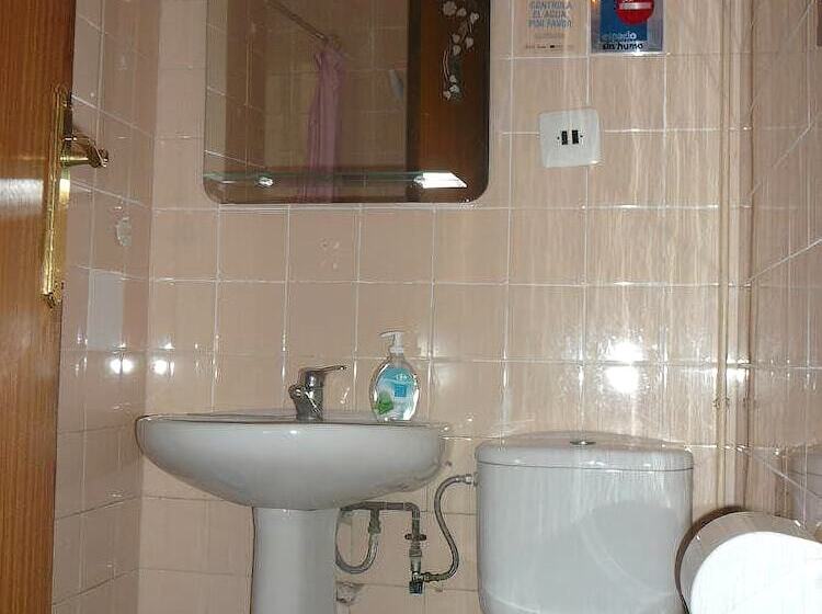 Номер Стандарт Совместная Ванная, Pension Puerto