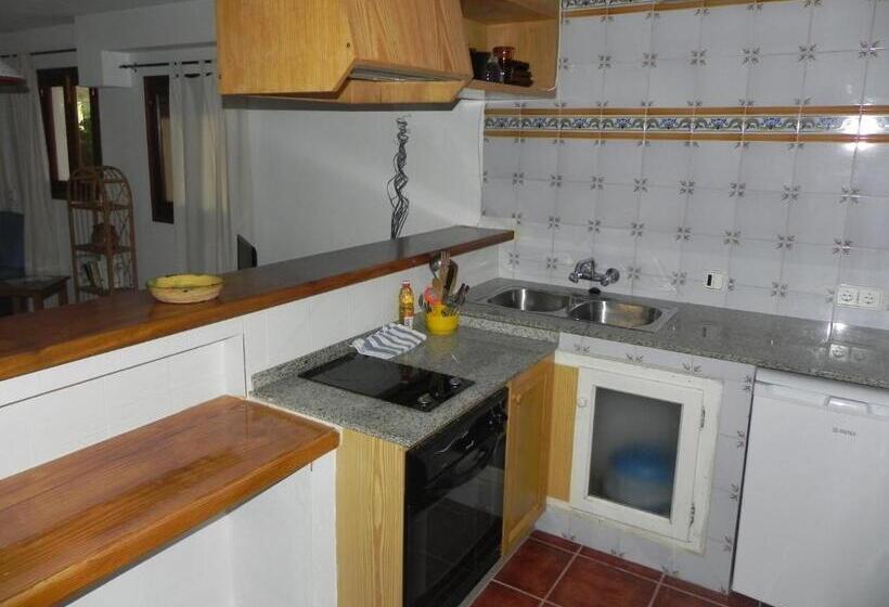 استودیوی استاندارد, Viviendas Turísticas Vacacionales Allida