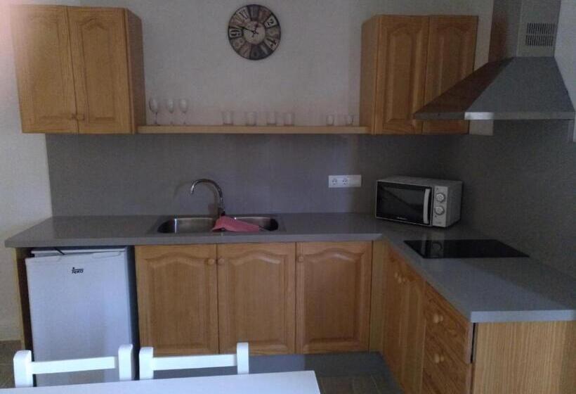 استودیوی استاندارد, Viviendas Turísticas Vacacionales Allida