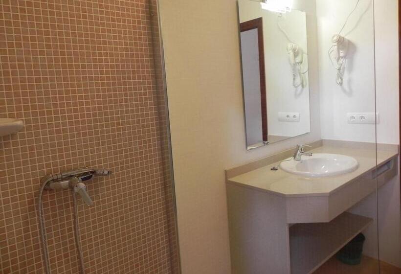 استودیوی استاندارد, Viviendas Turísticas Vacacionales Allida