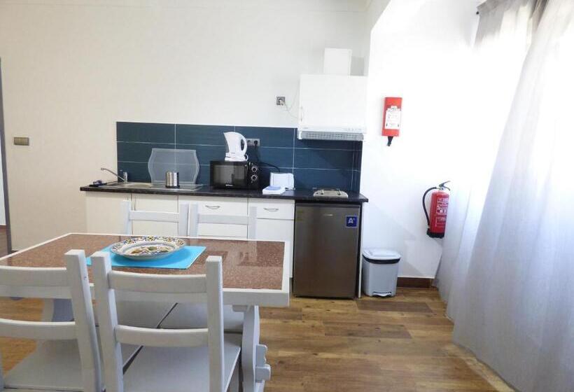 Апартаменты 1 Спальня, Milfontes Apartment Rentals