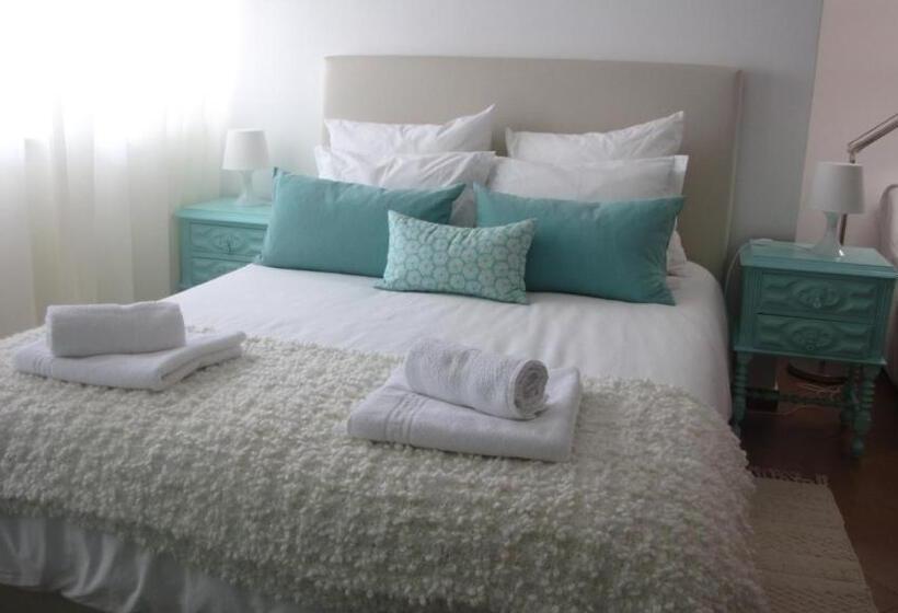 اتاق استاندارد با بالکن و چشم‌انداز دریا, Alojamento Local Mira Mar