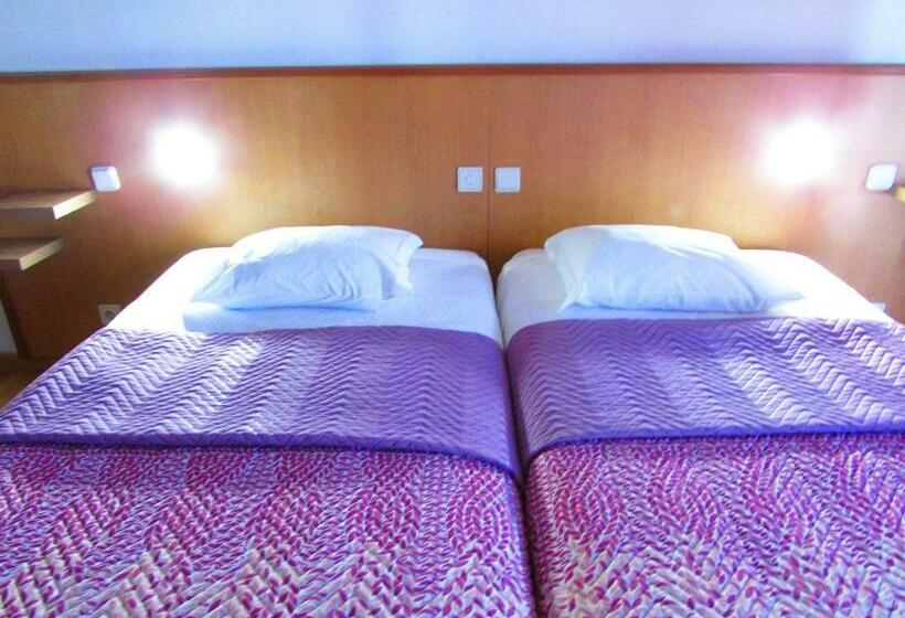 חדר סטנדרט יחיד, Atcamões